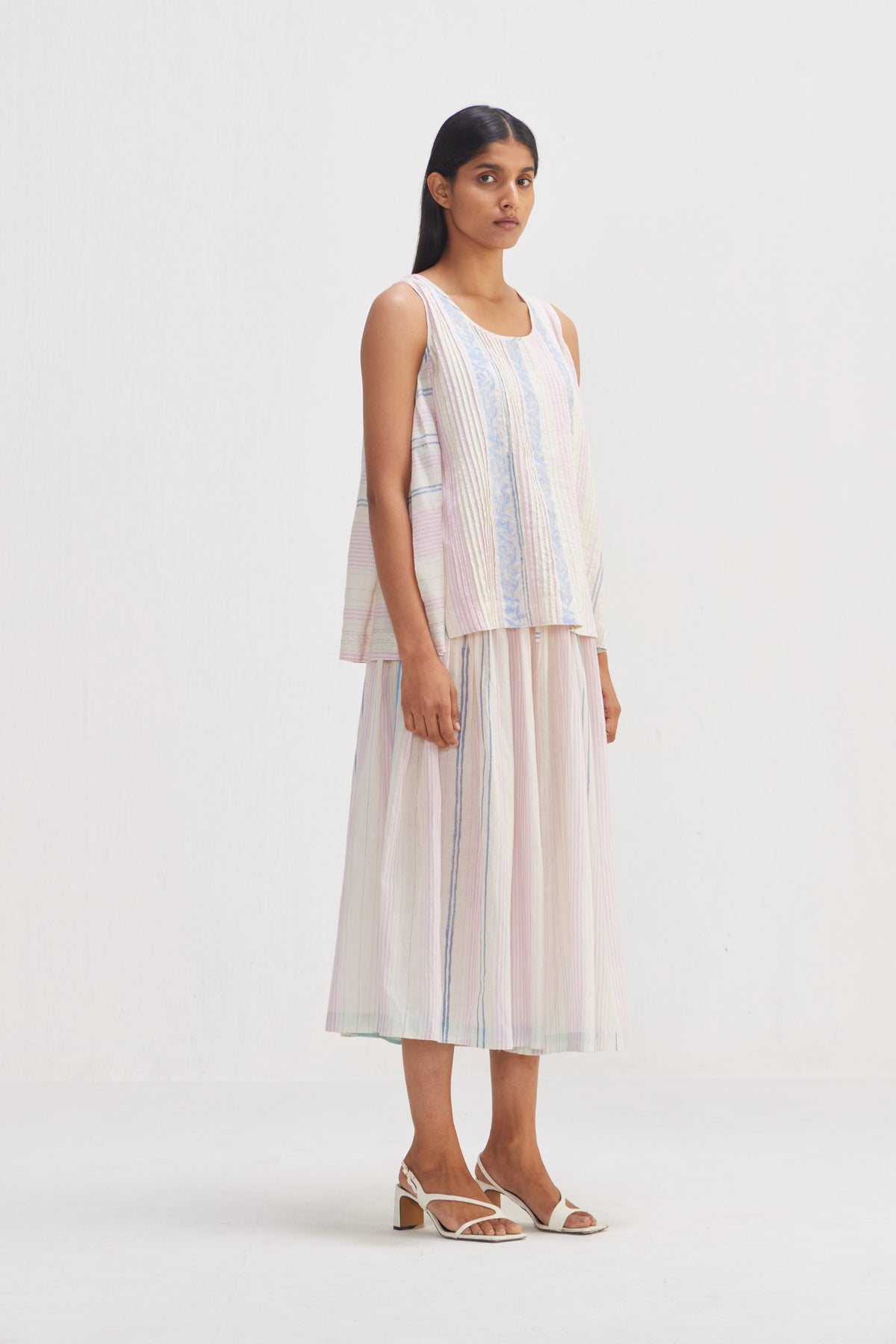 CLOE TOP