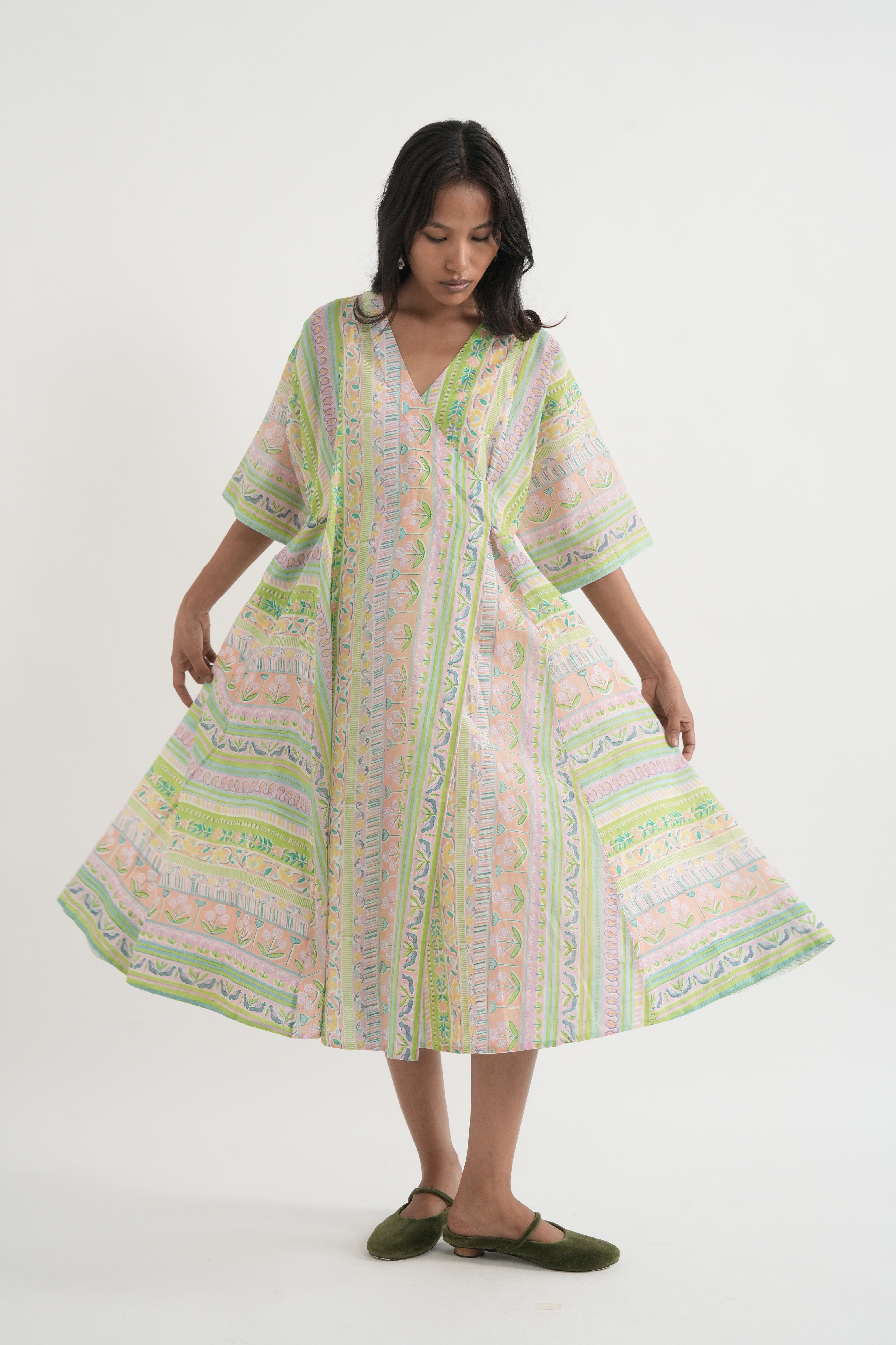 NEAT DRESS