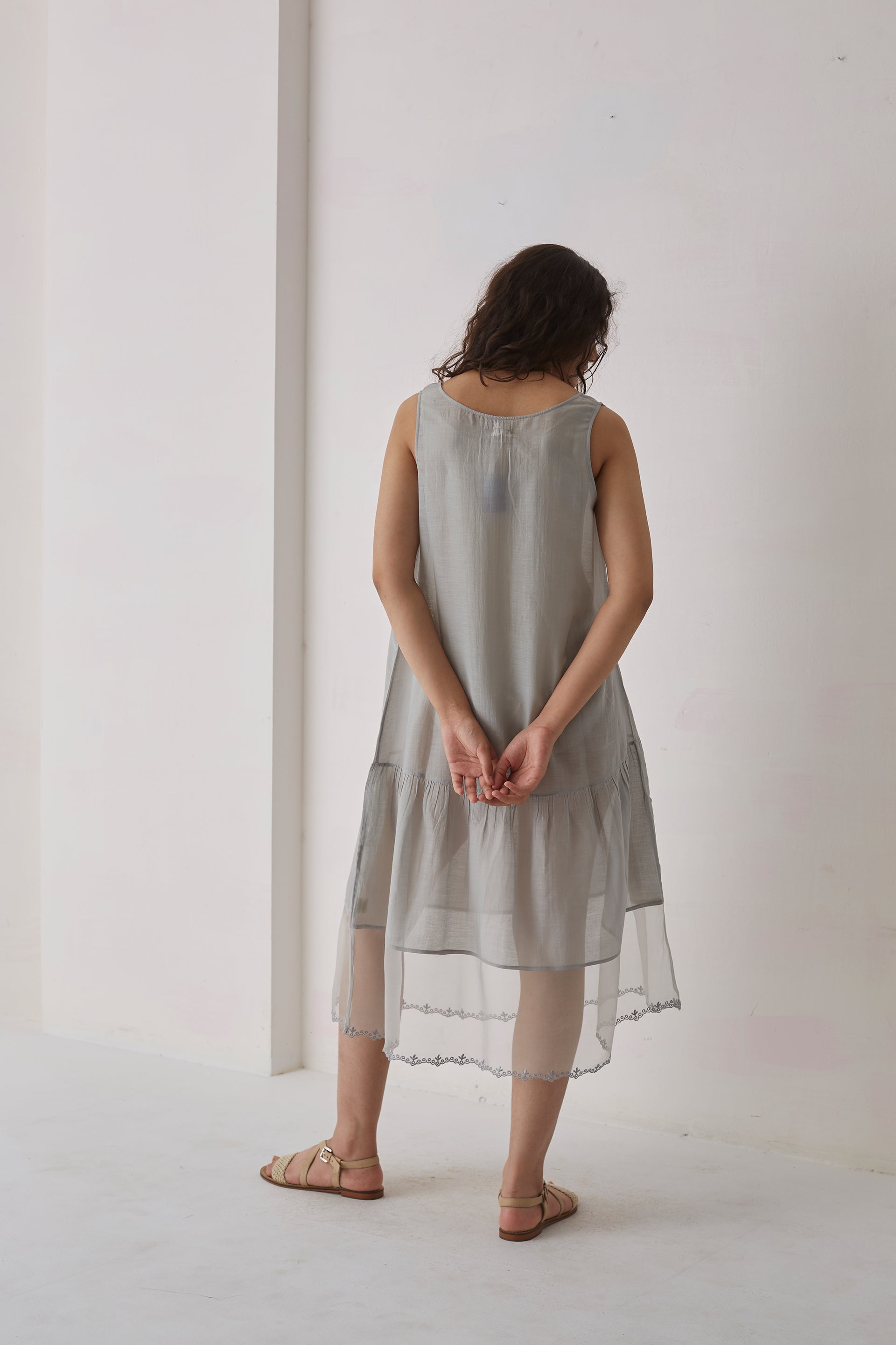 COTTON SILK UNDERLAYER WITH ORGANZA