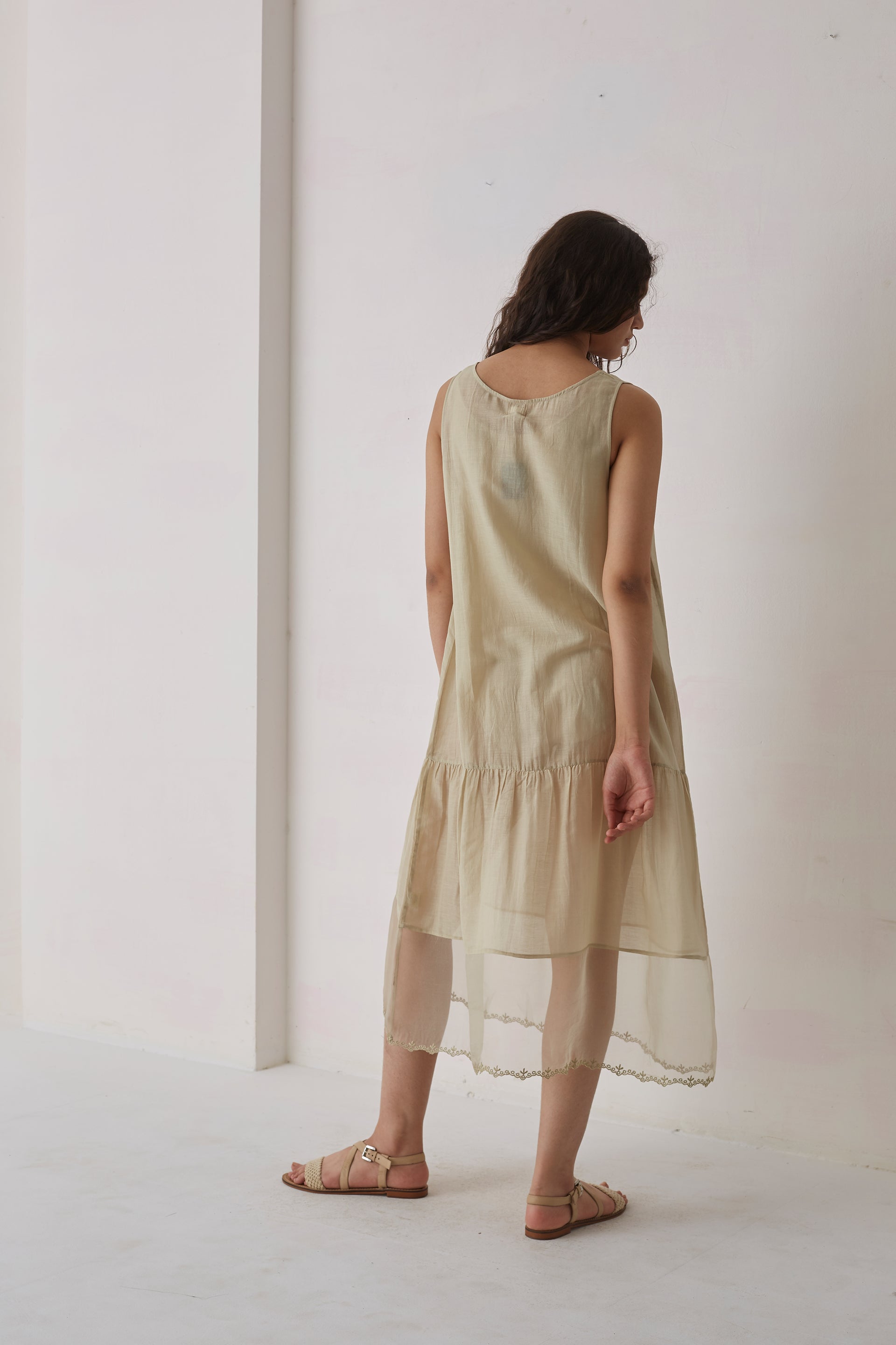 COTTON SILK UNDERLAYER WITH ORGANZA