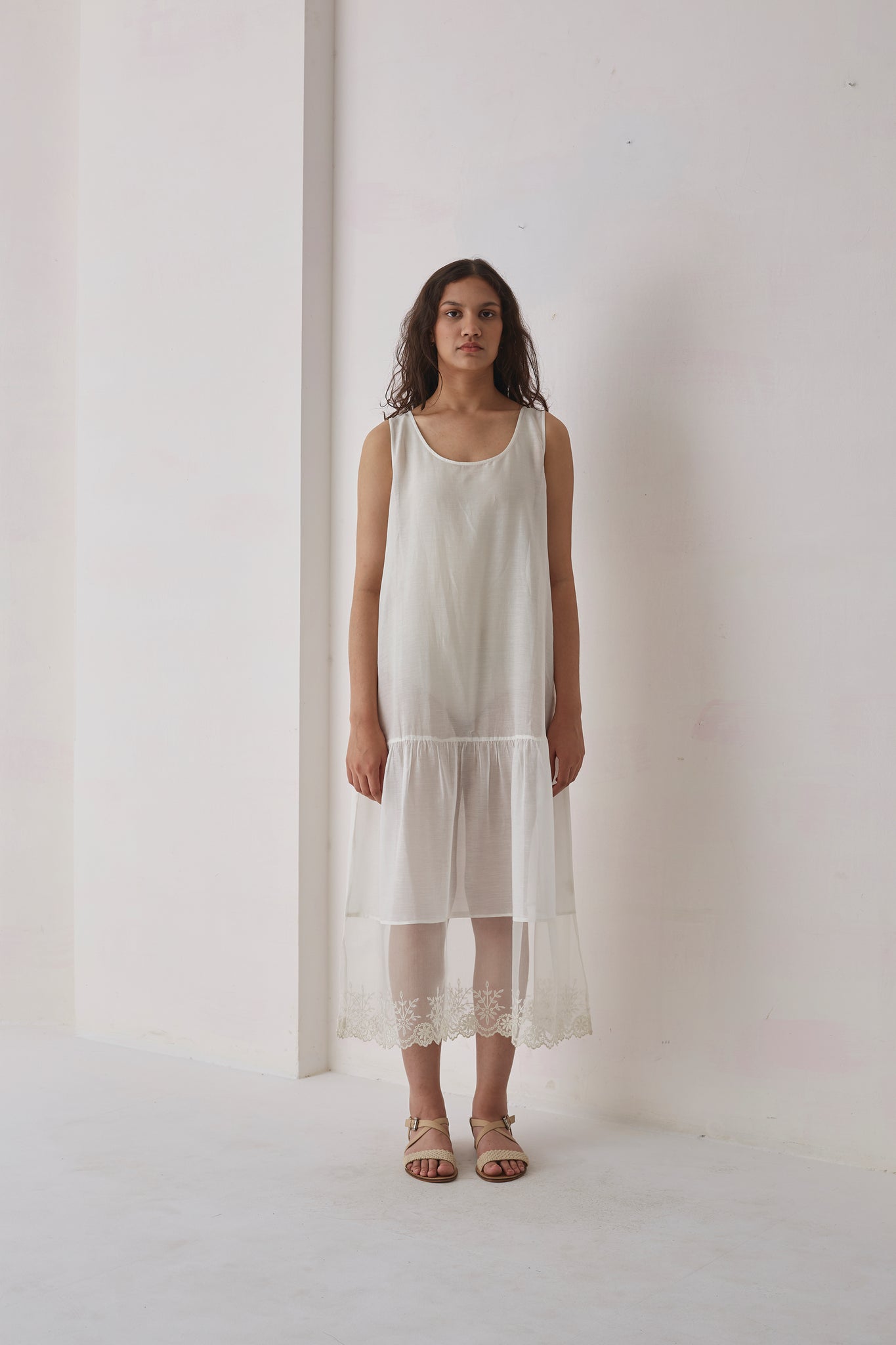 COTTON SILK UNDERLAYER WITH ORGANZA