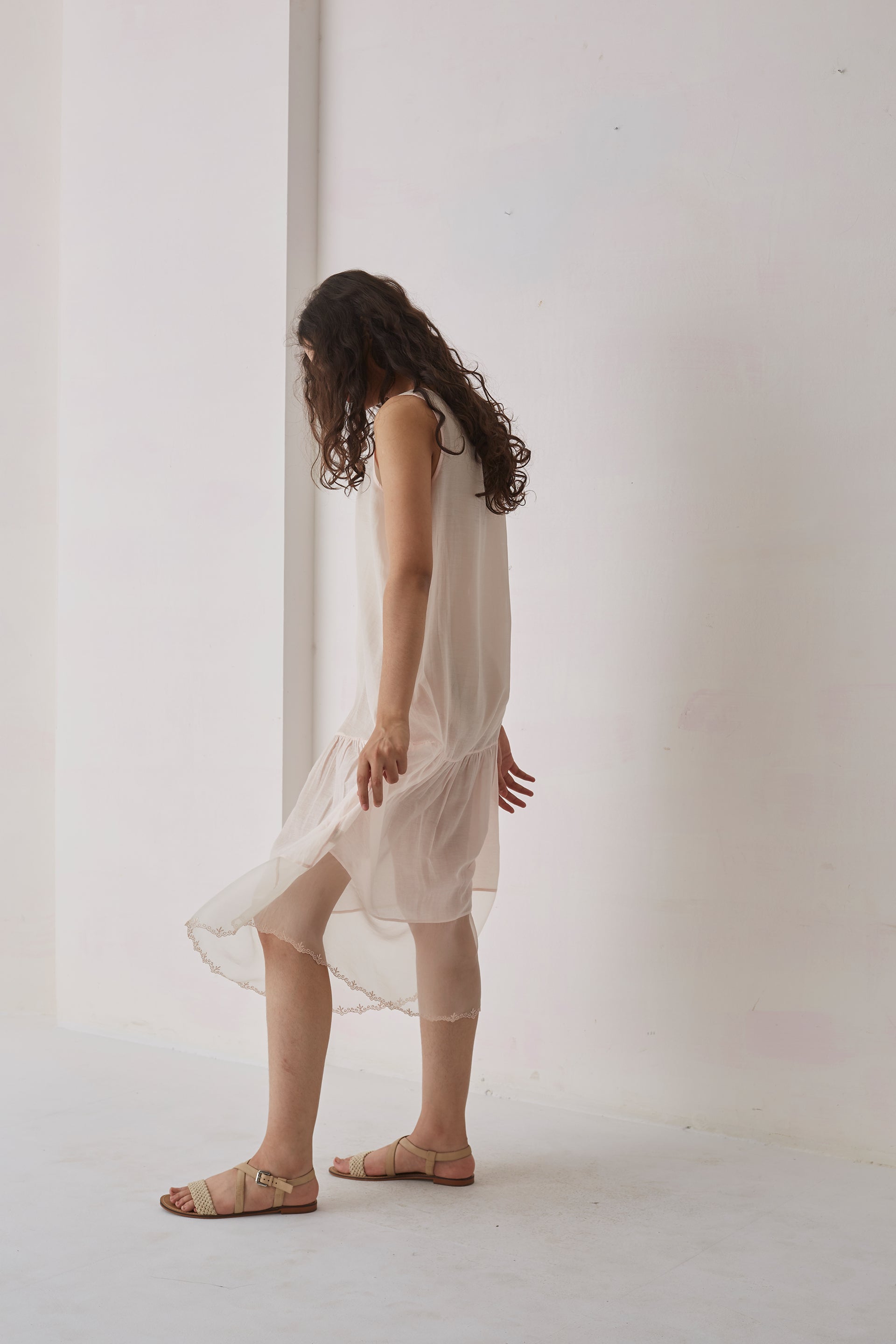 COTTON SILK UNDERLAYER WITH ORGANZA