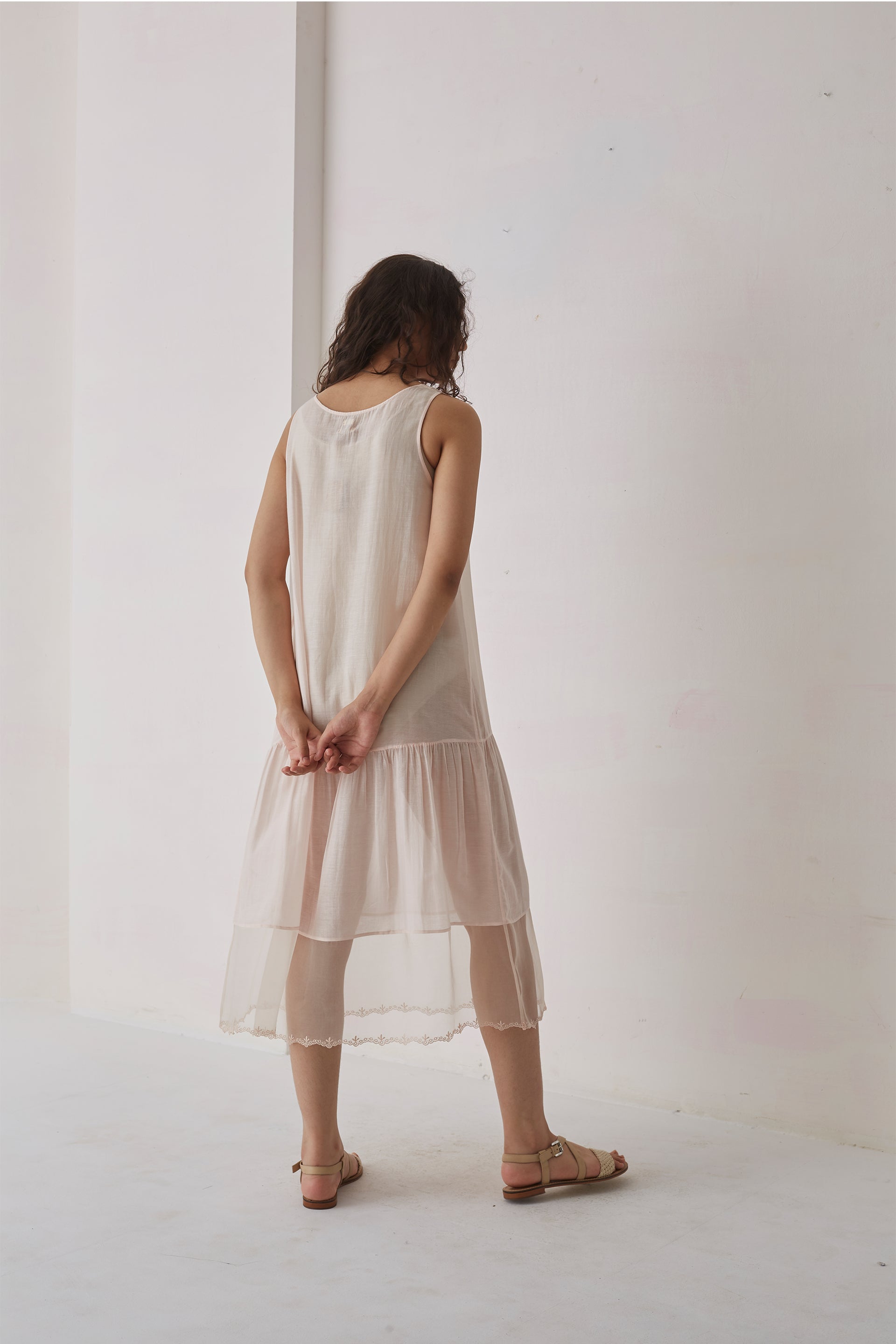 COTTON SILK UNDERLAYER WITH ORGANZA