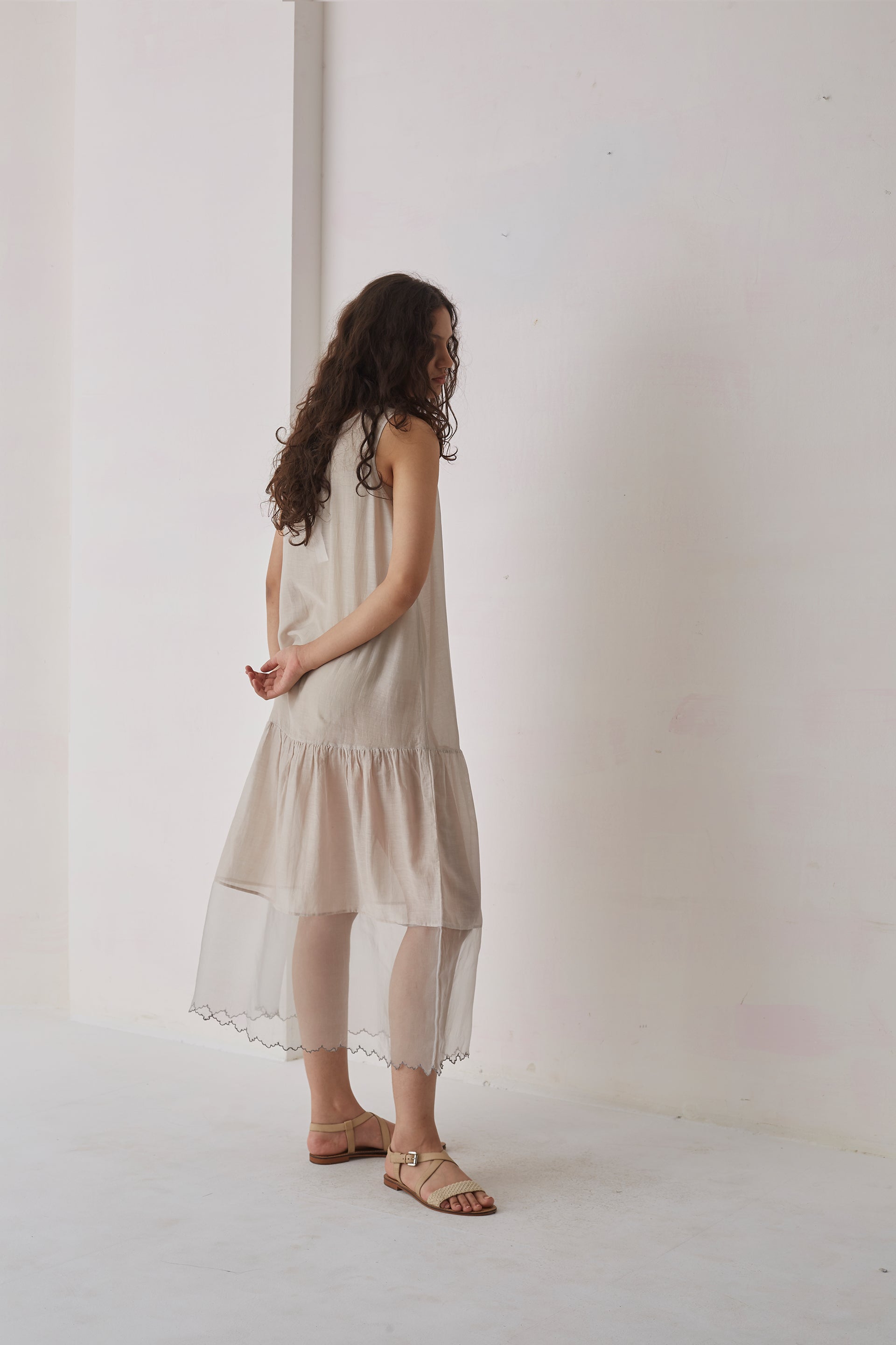 COTTON SILK UNDERLAYER WITH ORGANZA