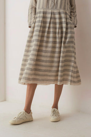SHIN DRESS