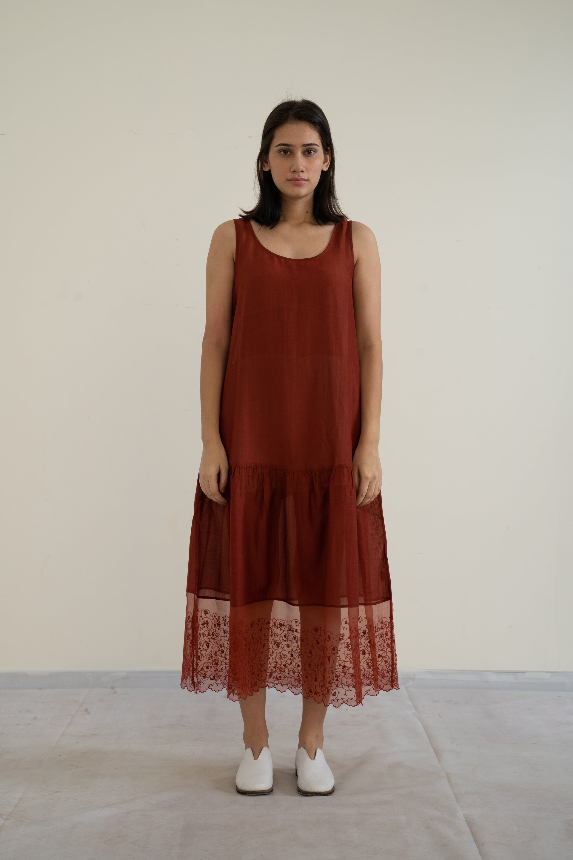 COTTON SILK UNDERLAYER WITH ORGANZA